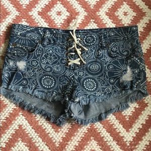 Billabong shorts